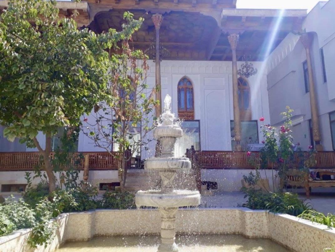 Atlas Bukhara Bagian luar foto